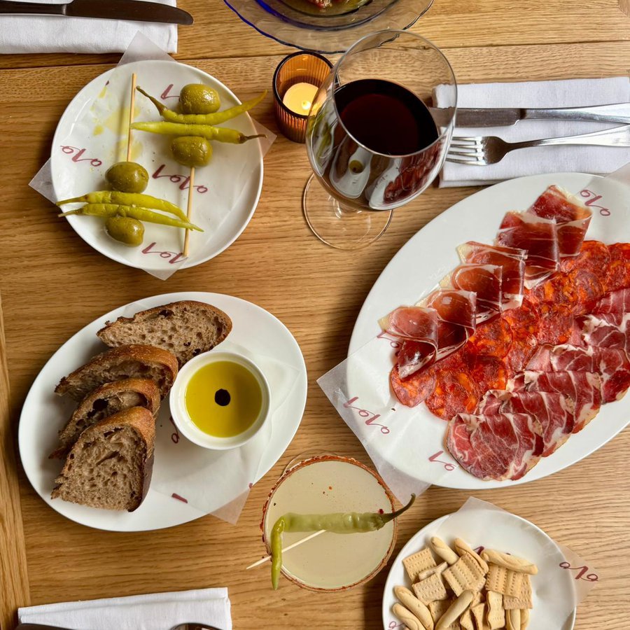 WhatsApp Image 2025-11-25 at 18.00.45 (21).jpeg