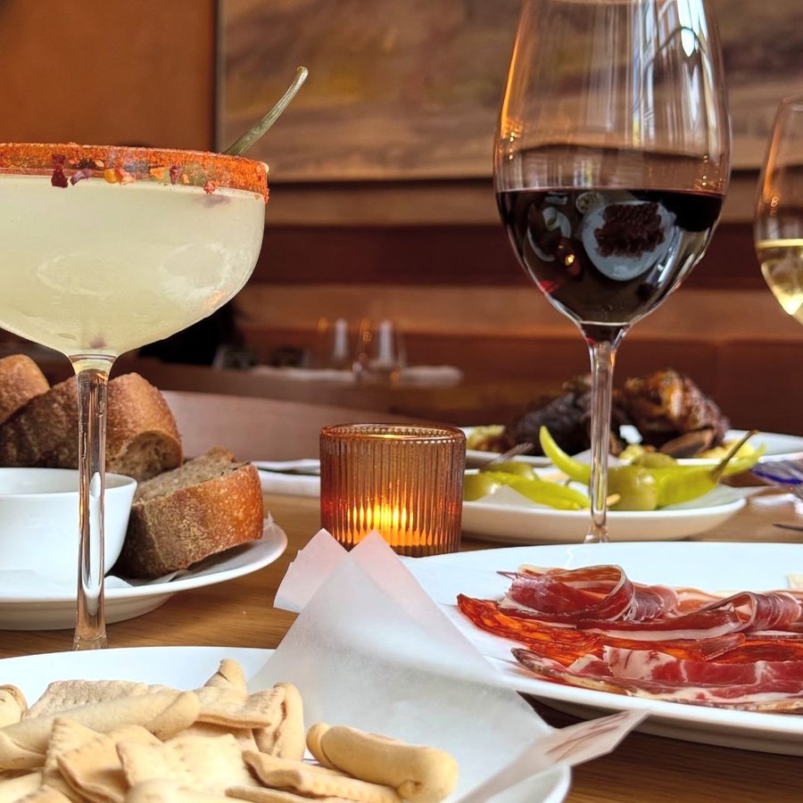 WhatsApp Image 2025-11-25 at 18.00.45.jpeg