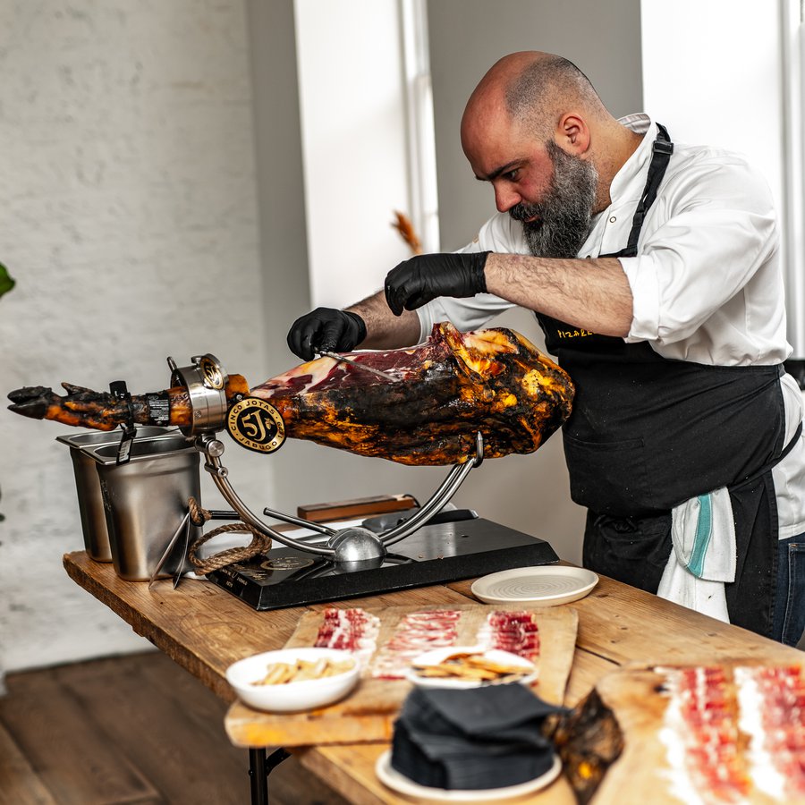 jamon and carving (sherry event).jpg
